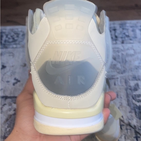 Size 8.5 Off white Sail 4’s - Picture 2 of 3